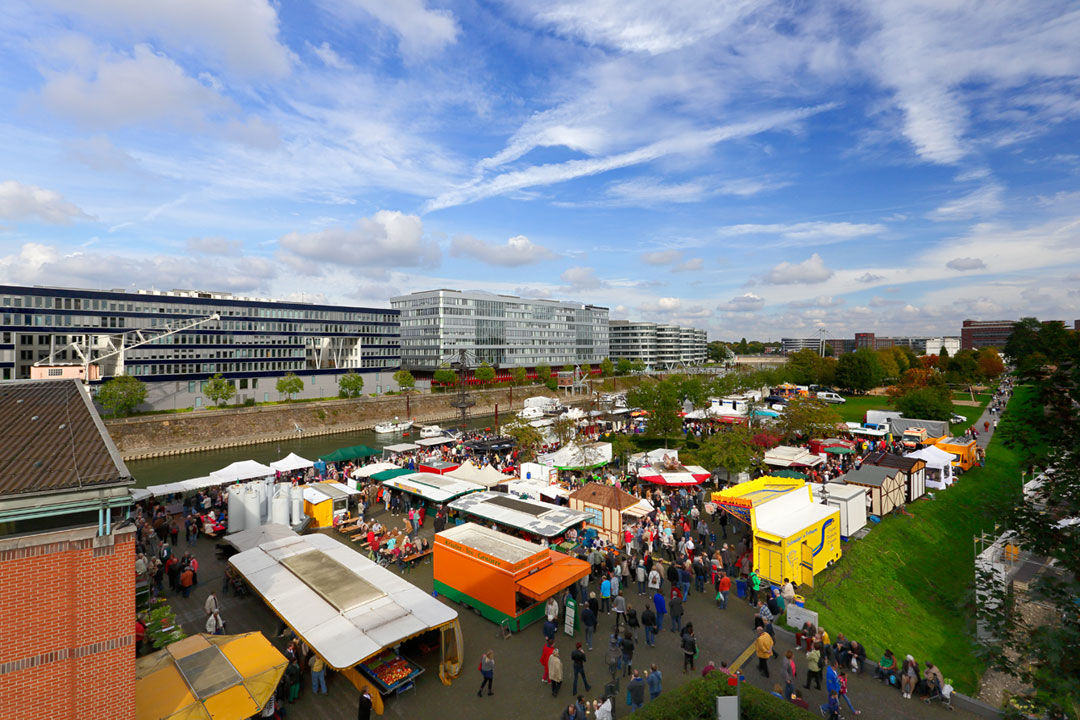 Marina Markt am Innenhafen Duisburg
